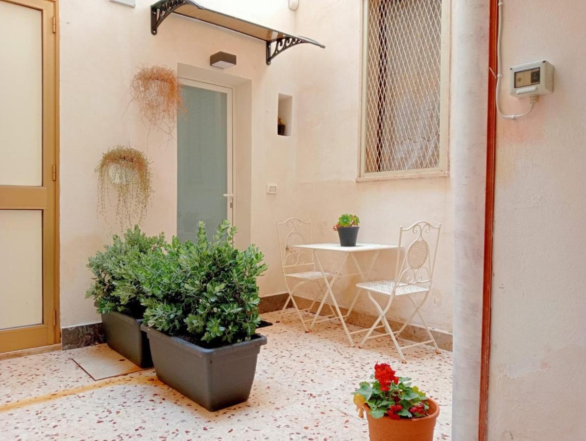Corallai 64 Apartment
